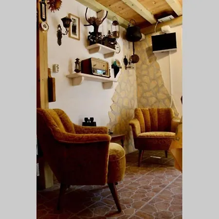 Robinson House Falcon's Nest Holiday home